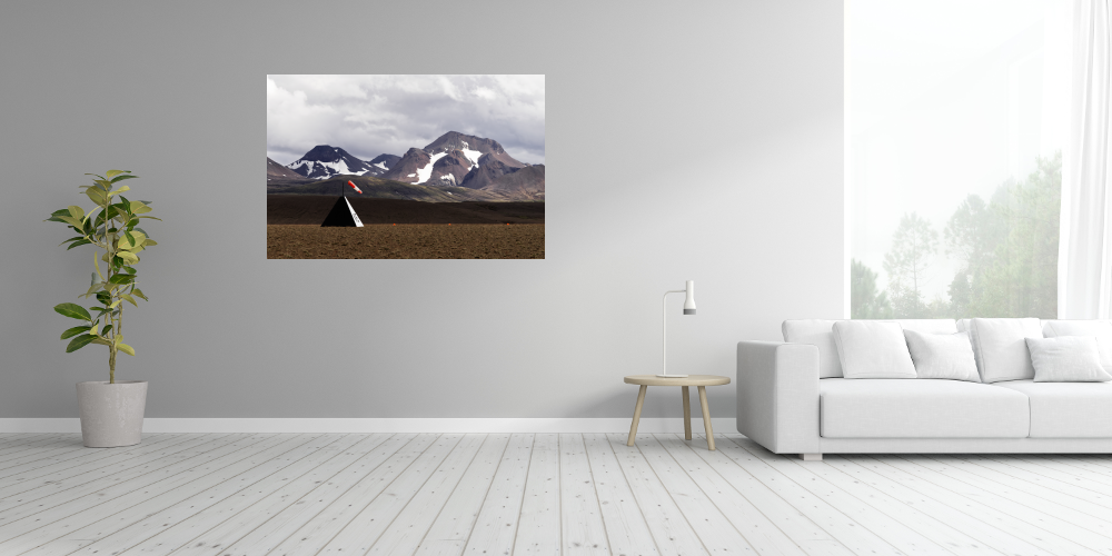 Poster: Landebahn vor Bergkette – Bild 3