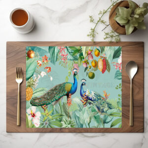 raxxa Premium-Tischset: Leuchtende Pfauen im exotischen Blüten und Früchte Dschungel