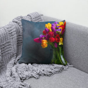 Kissen: Blumenstrauß aus leuchtenden Frühlingsblumen