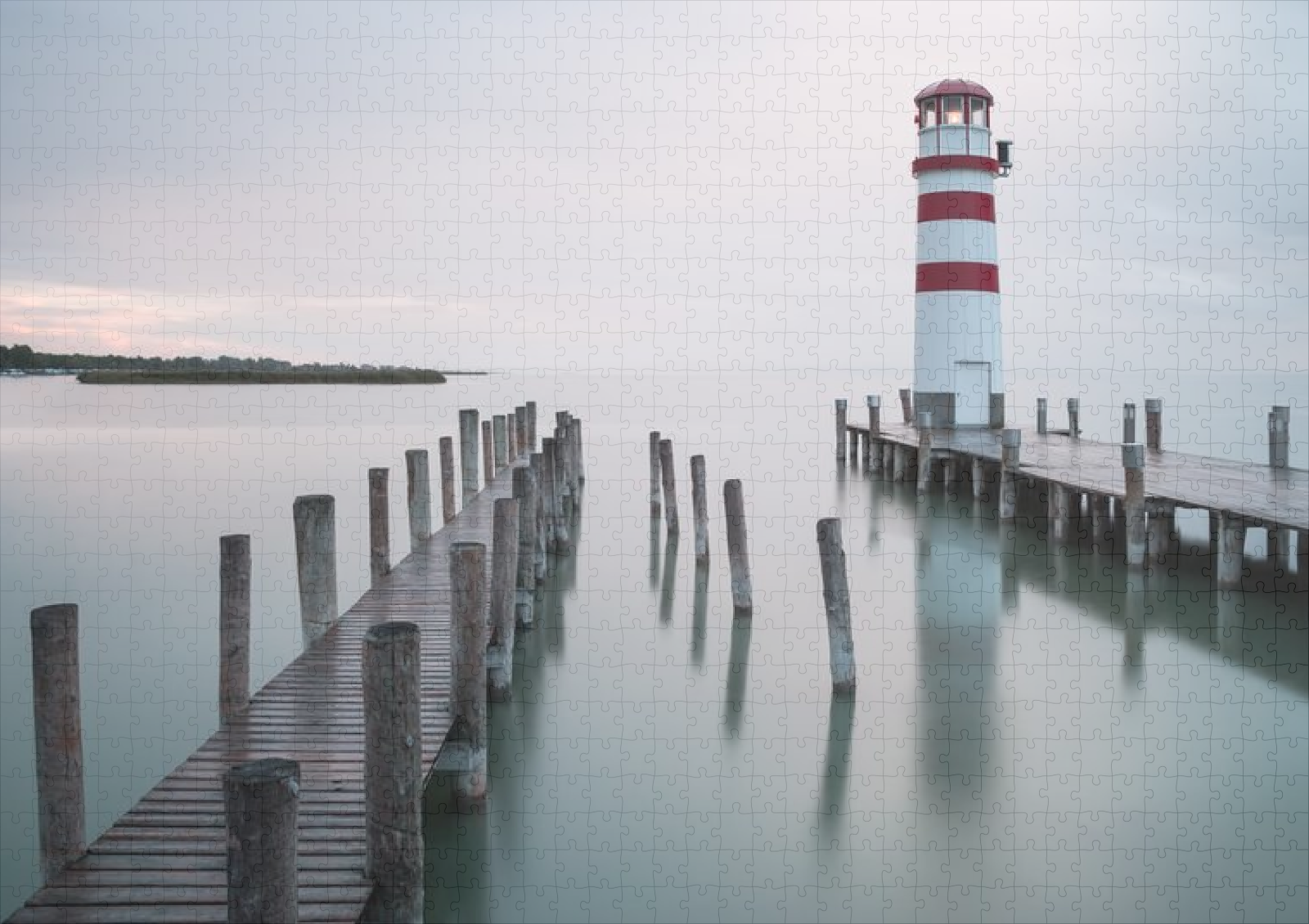 raxxa Premium-Puzzle: Leuchtturm Mole Podersdorfer Hafen – Image 2