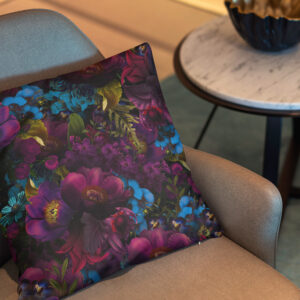 Kissen: Opulente Blumenpracht Vintage Gothic Eleganz