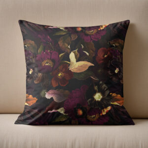 Kissen: Üppige Dunkelheit Vintage Blumendesigns im Gothic-Stil