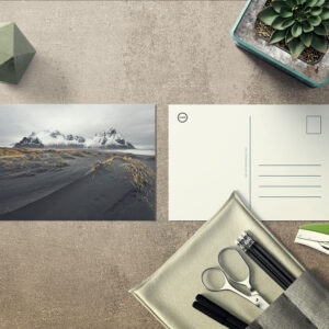 raxxa Postkarte: Schwarze Sanddünne