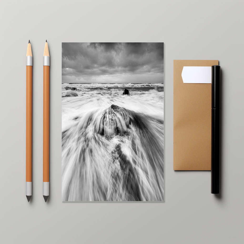 raxxa Postkarte: Eisblock am Strand