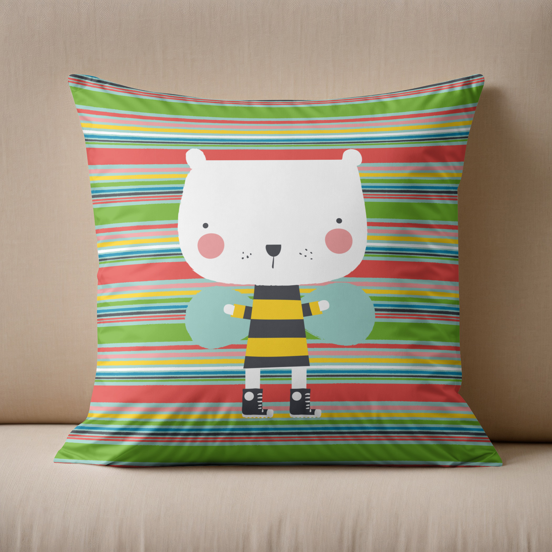 Kissen: Tula se disfraza de abejita