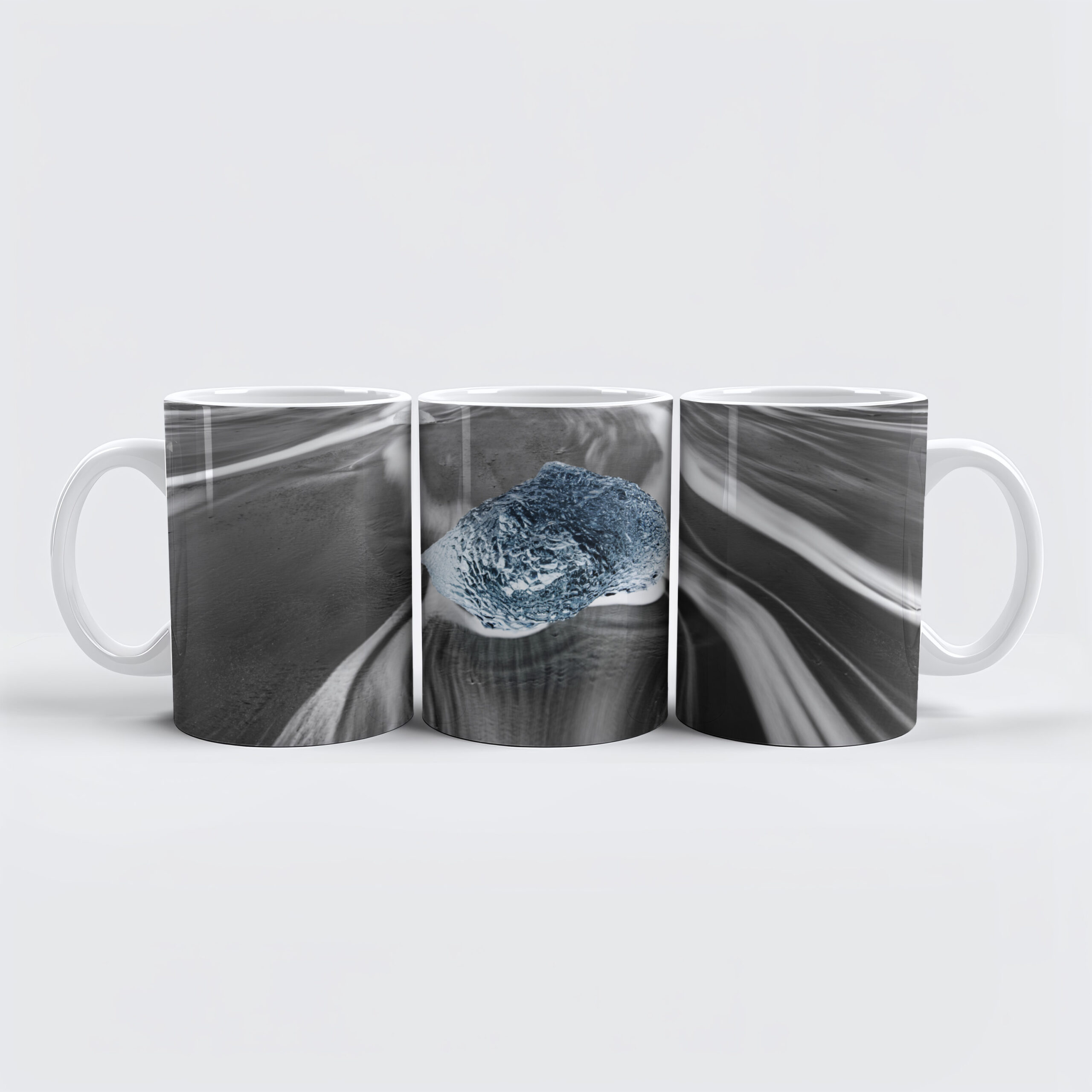 raxxa Premium-Tasse: Ein Eisblock in der Brandung