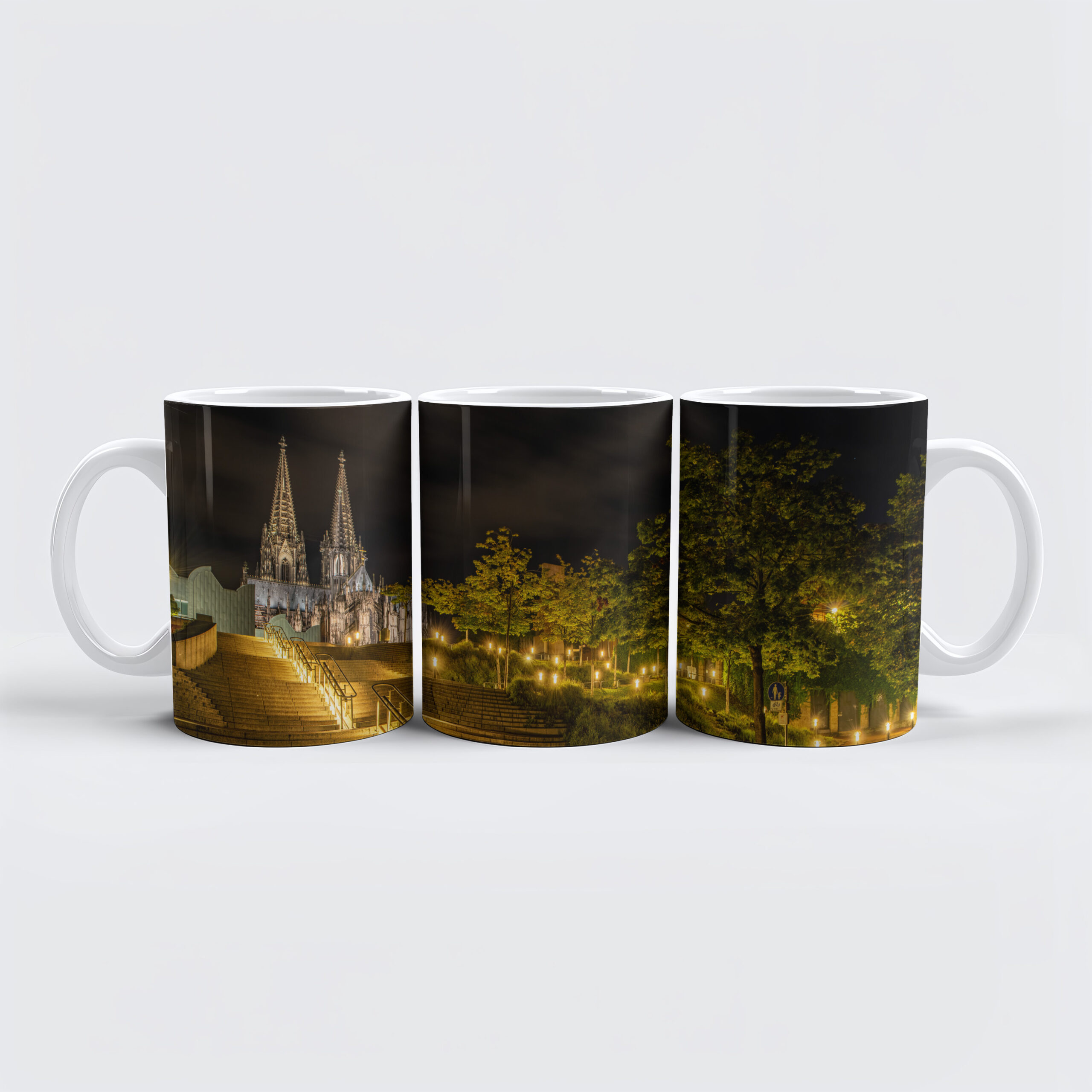 raxxa Premium-Tasse: Kölner Dom bei Nacht Aufgang Domplatz