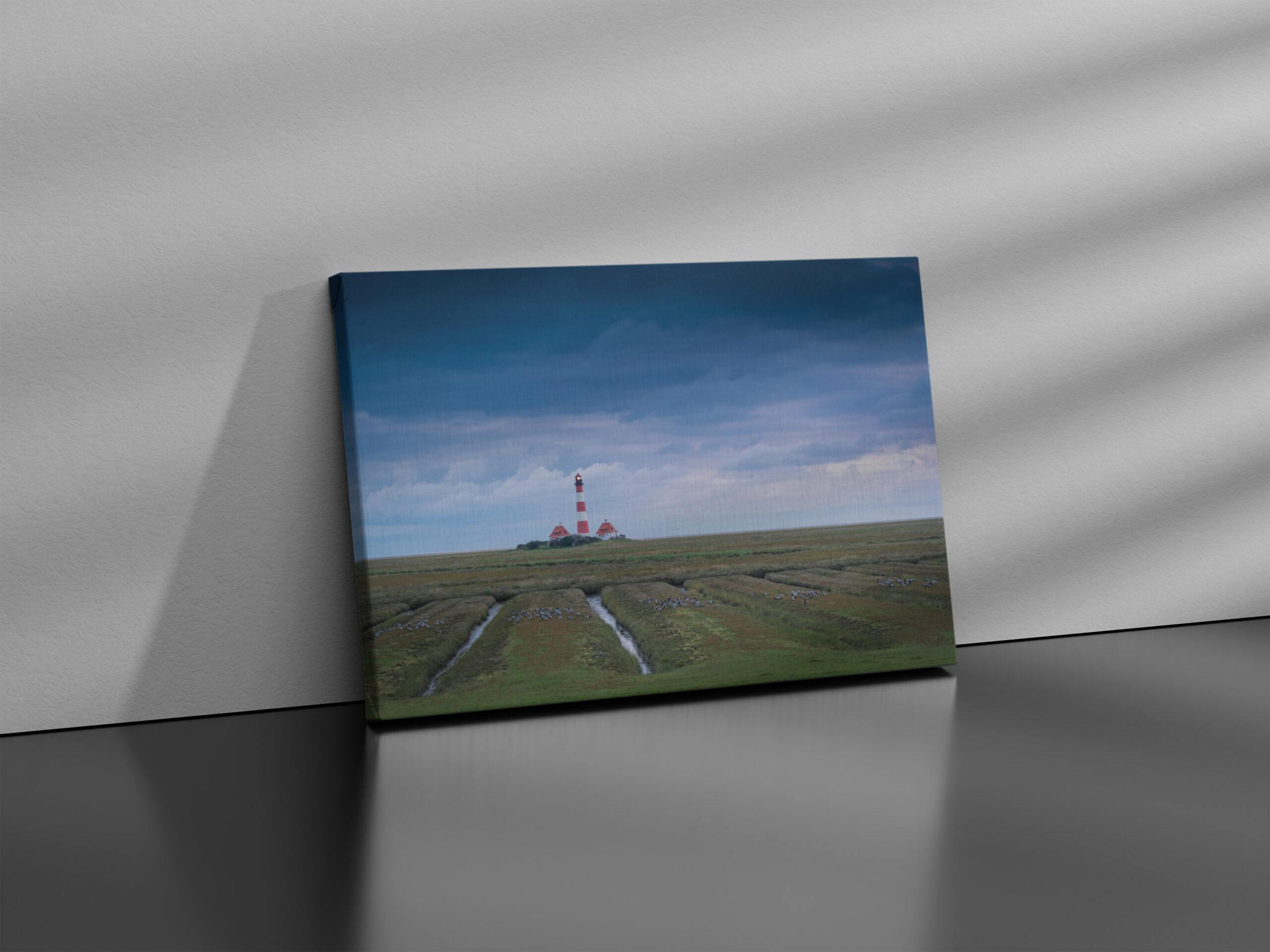 raxxa Canva: Leuchtturm im Abendlicht – Image 3