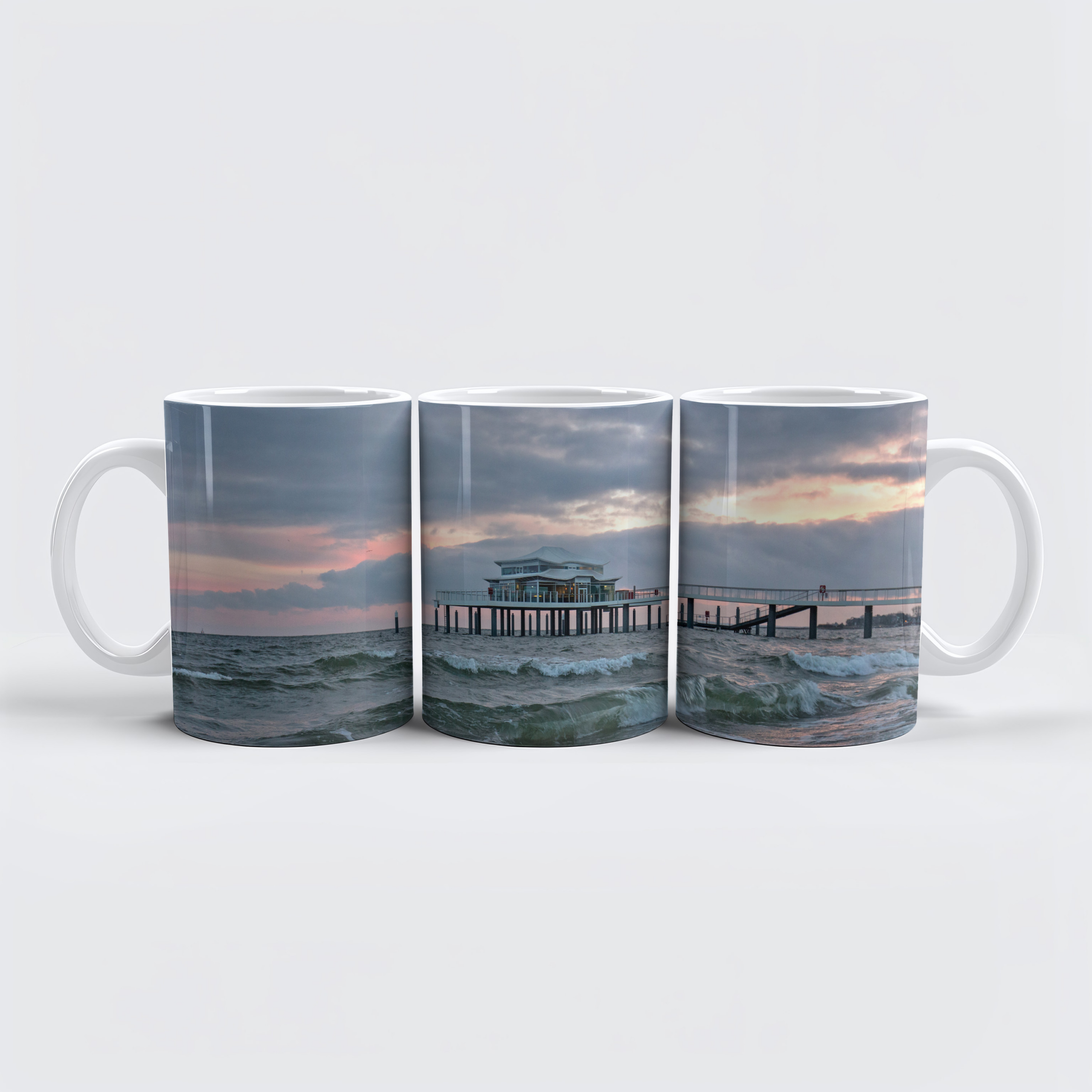 raxxa Premium-Tasse: Früh morgens in Timmendorf