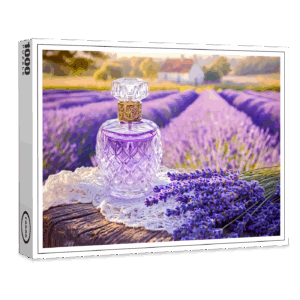 raxxa Premium-Puzzle: Lavendelparfüm am Rand der Felder