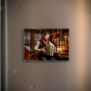 raxxa Glas-Magnet: Accordion Player in Cozy Christmas Cabin