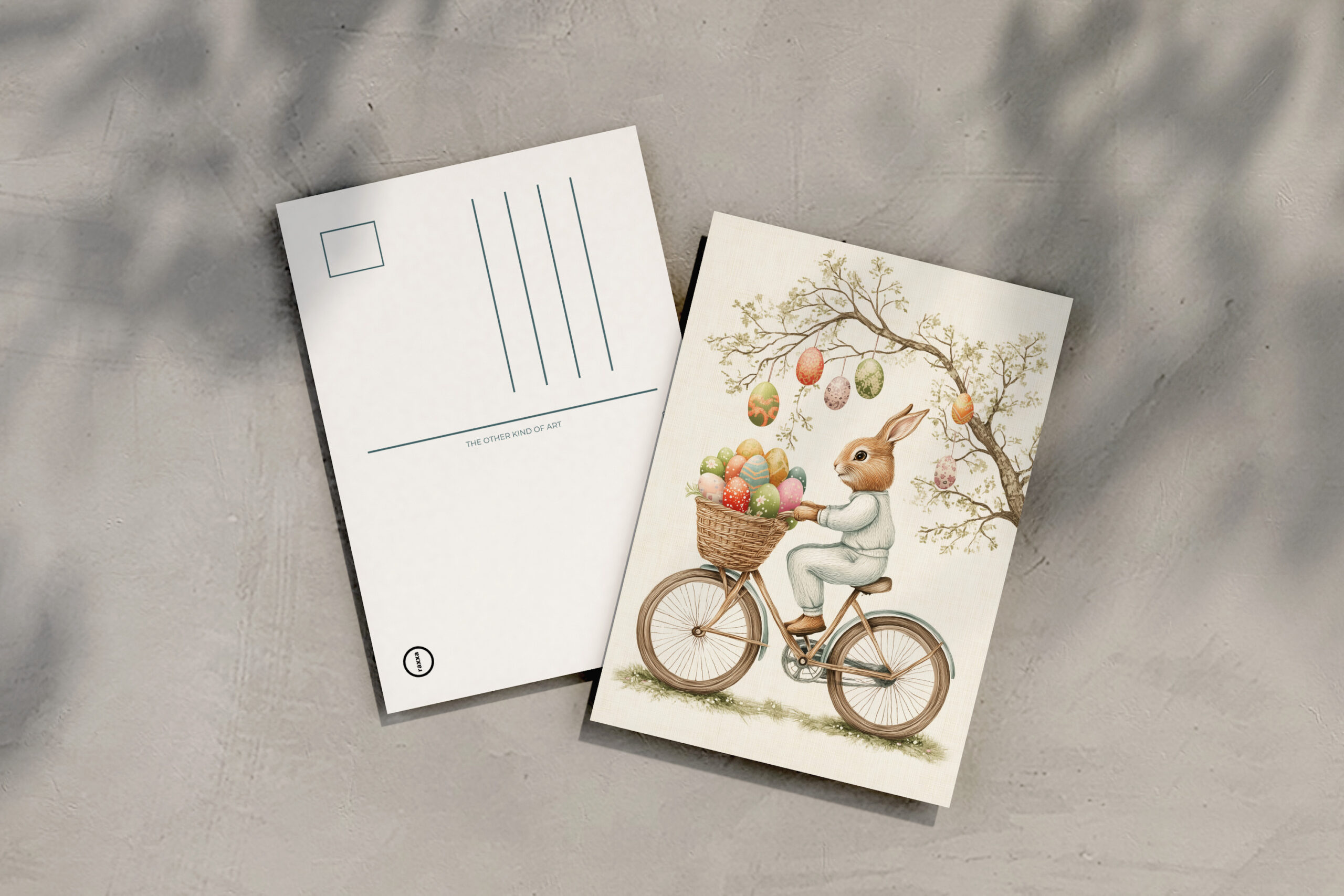 raxxa Postkarte: Fröhlicher Osterhase auf dem Fahrrad - Image 2