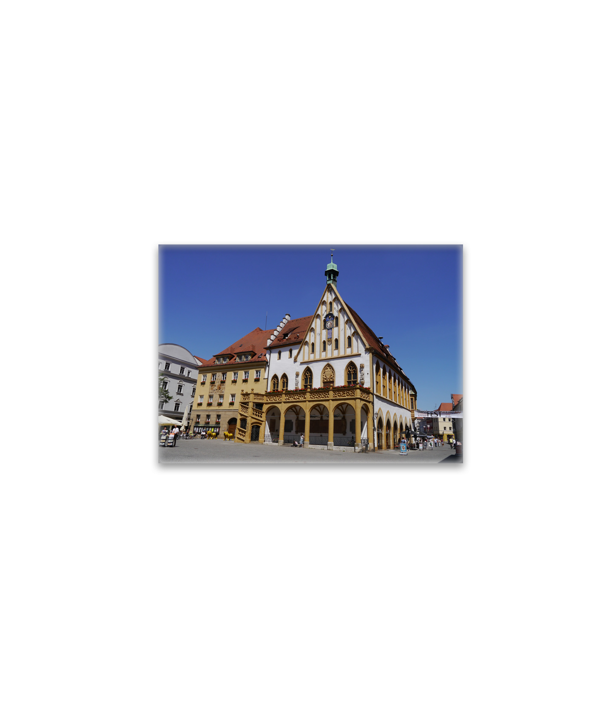 raxxa Glas-Magnet: Gotisches Rathaus am Marktplatz in Amberg