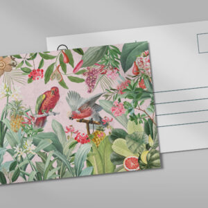 raxxa Postkarte: Farbenfrohe Vintage Papagein im Dschungel