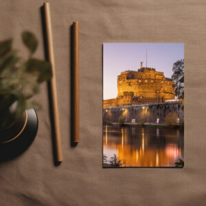 raxxa Postkarte: Rom - Blick über den Tiber zur Engelsburg bei Nacht