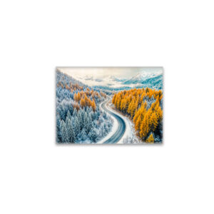 raxxa Glas-Magnet: Winter Roads Through Mountain Forest with Orange Larches