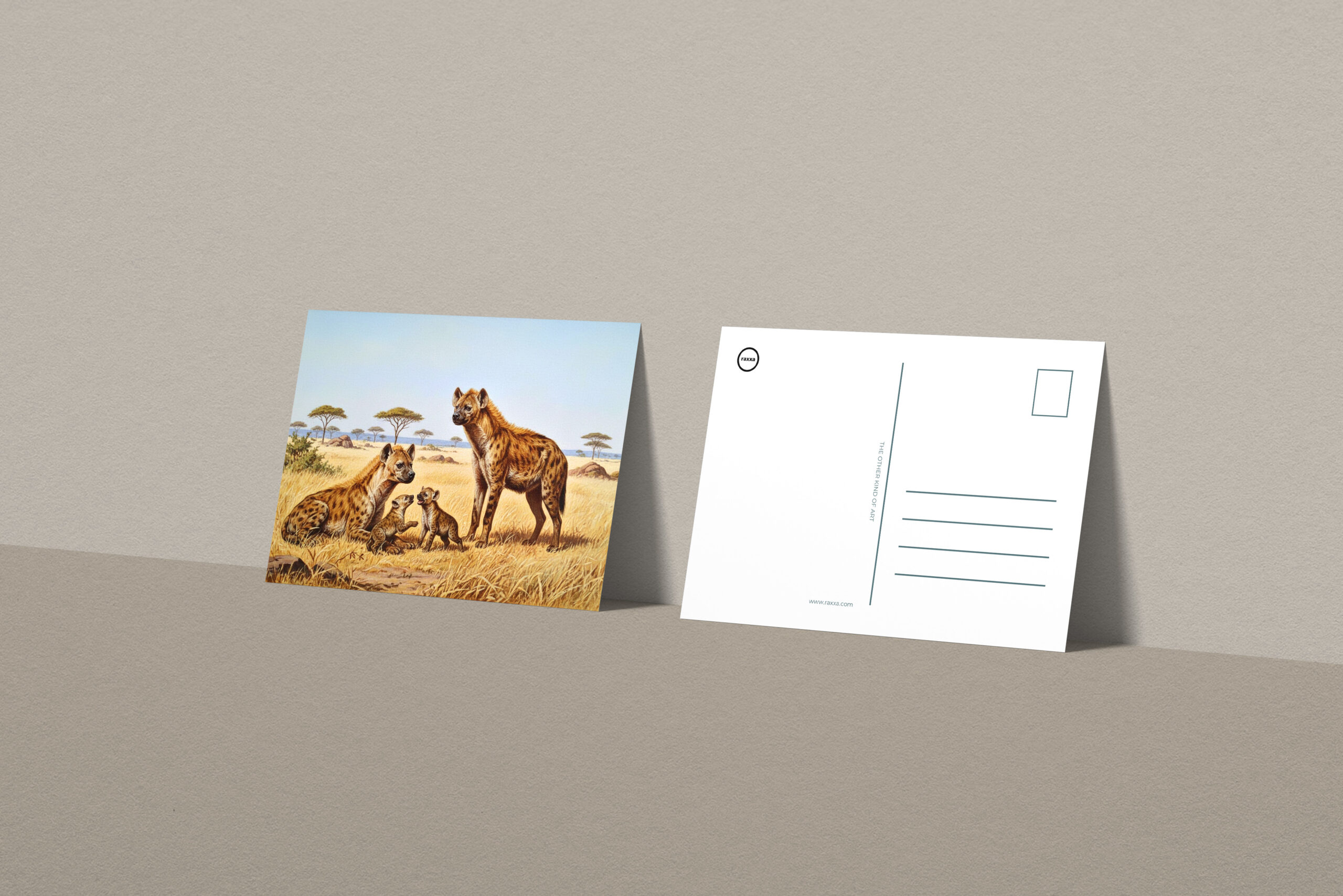 raxxa Postkarte: Hyänen mit Jungtieren in Afrika
