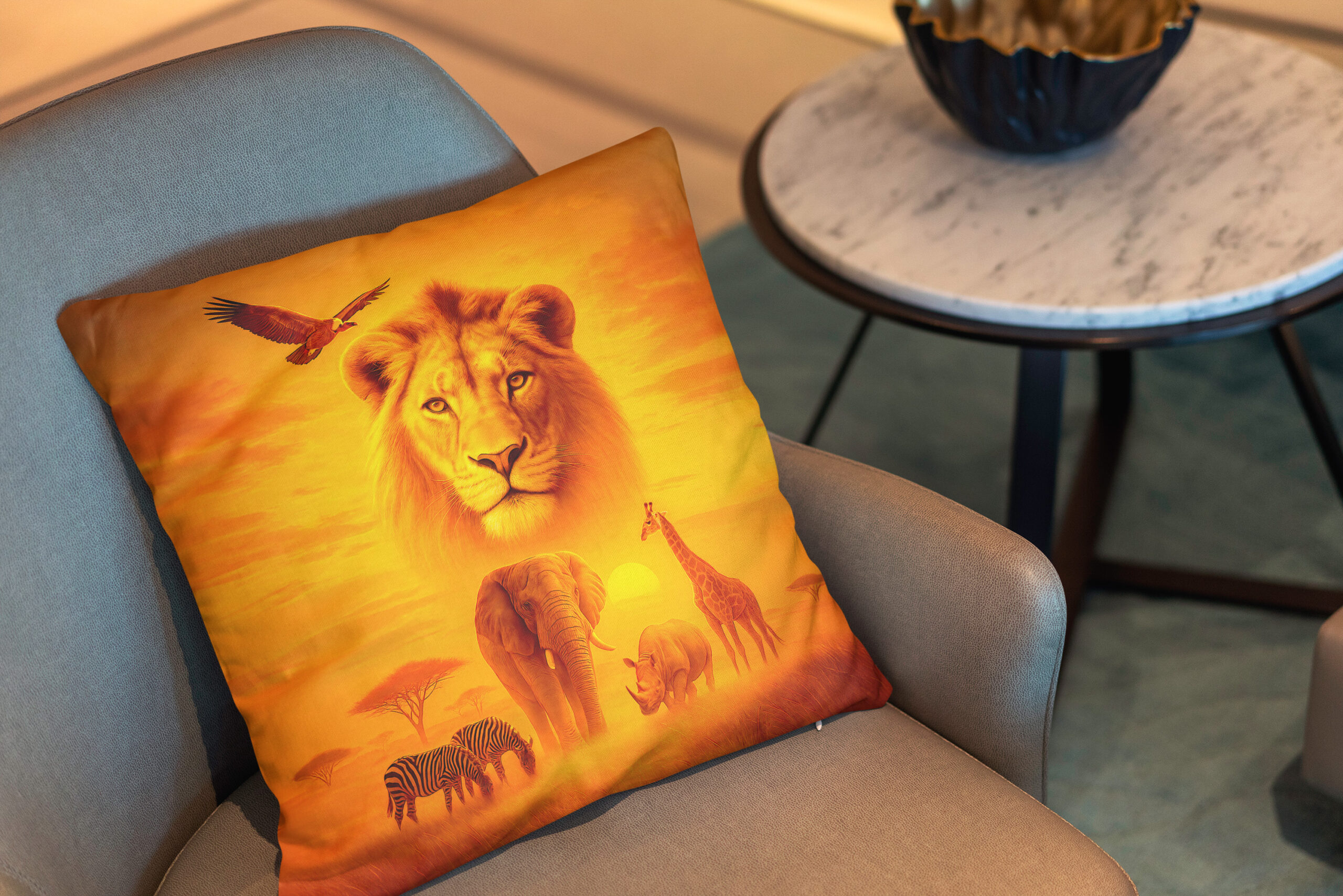Kissen: Double Exposure African Wildlife Scene with Lion and Elephants – Image 2