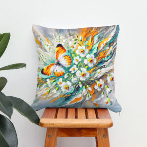 Kissen: Orange Tip Butterfly with Daffodils in Oil Painting