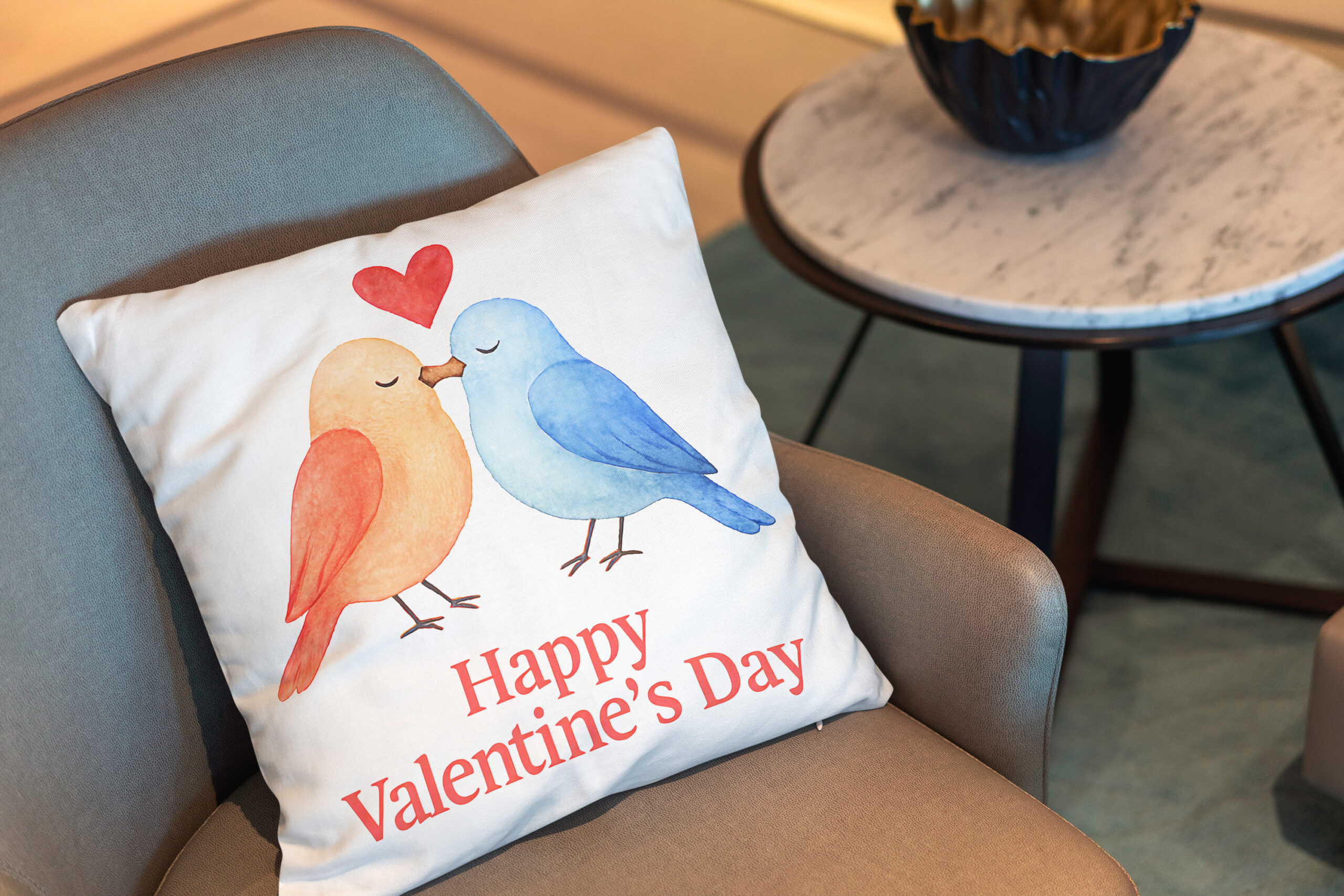 Kissen: Watercolor Lovebirds with Heart Valentine’s Day Illustration – Bild 2