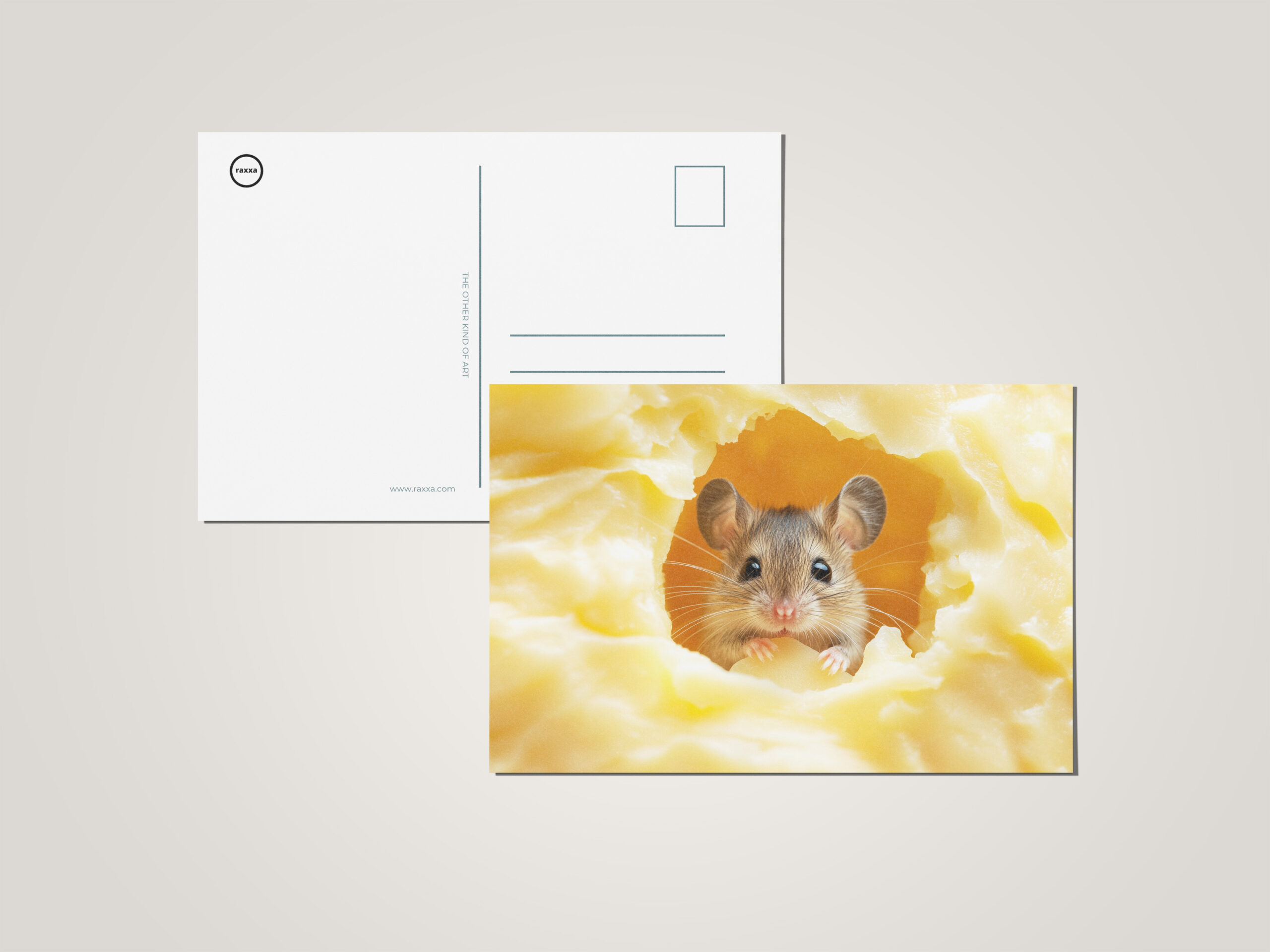 raxxa Postkarte: Traumhaus - Maus im Haus aus Käse