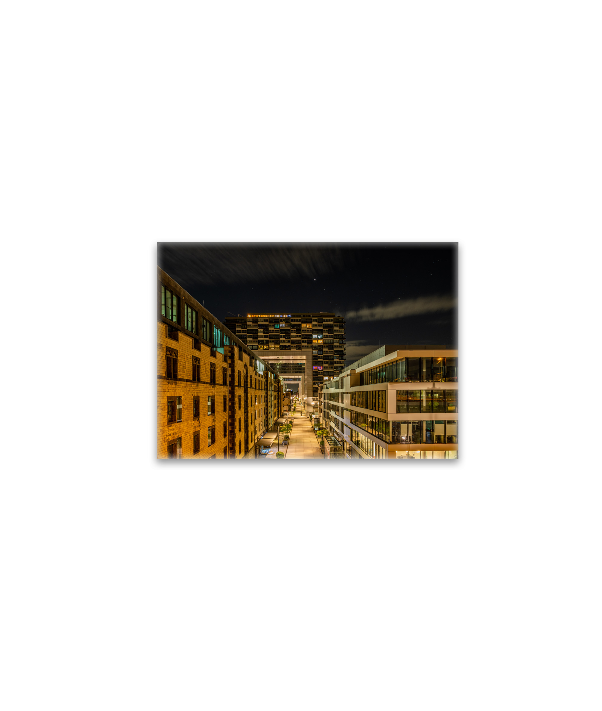 raxxa Glas-Magnet: Zollhafen Köln bei Nacht