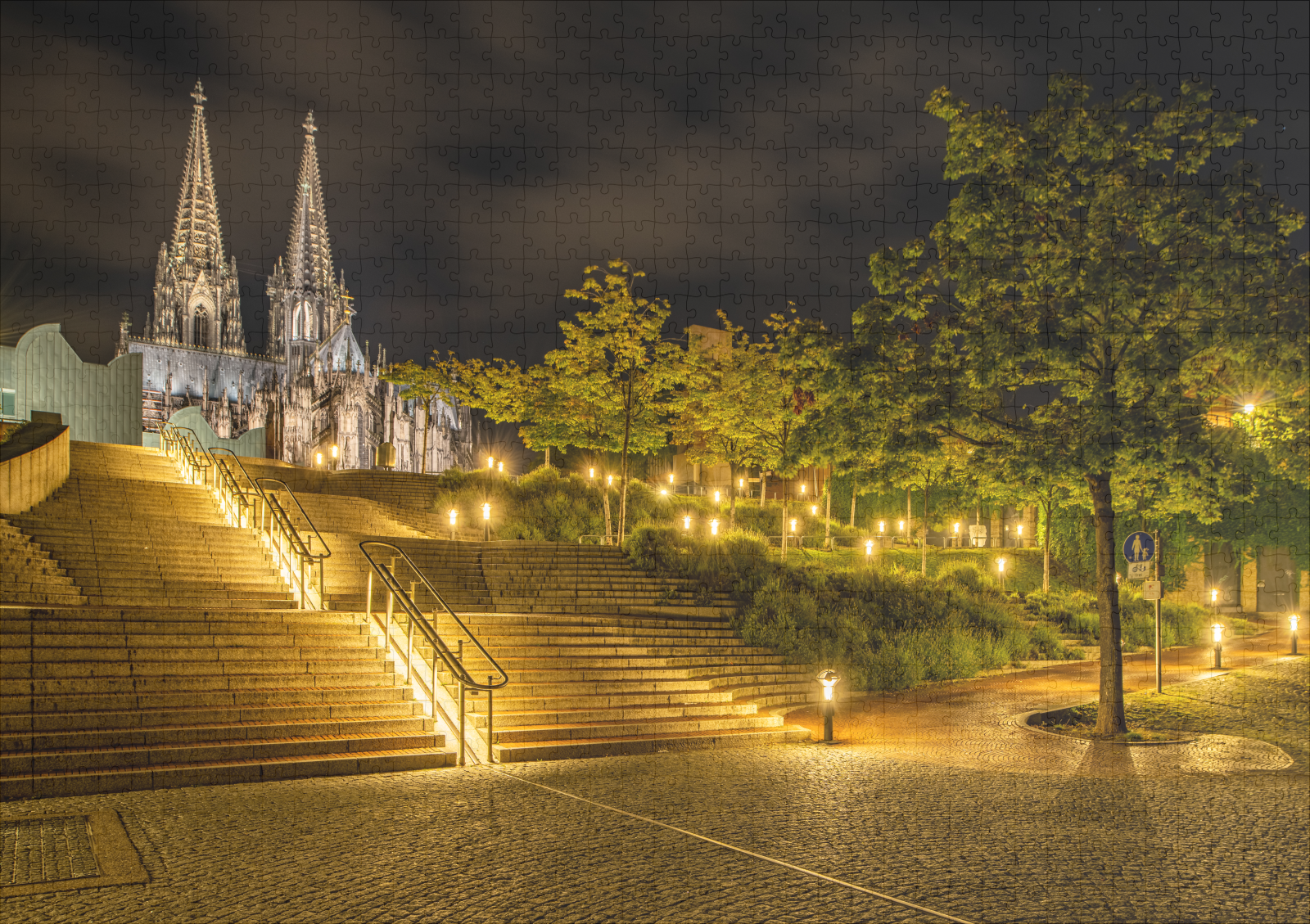 raxxa Premium-Puzzle: Kölner Dom bei Nacht Aufgang Domplatz - immagine 2