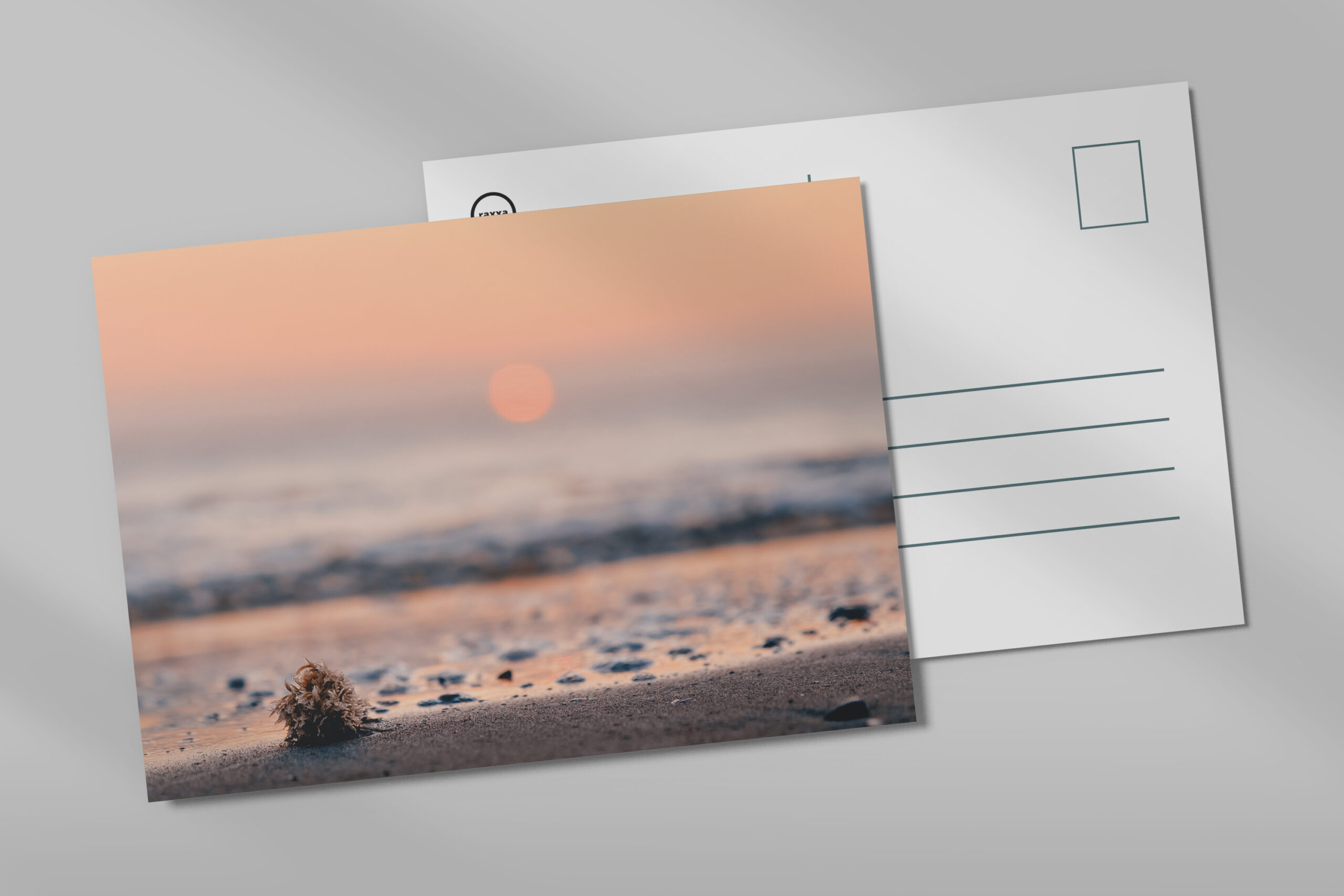 raxxa Postkarte: Sunset on the Beach