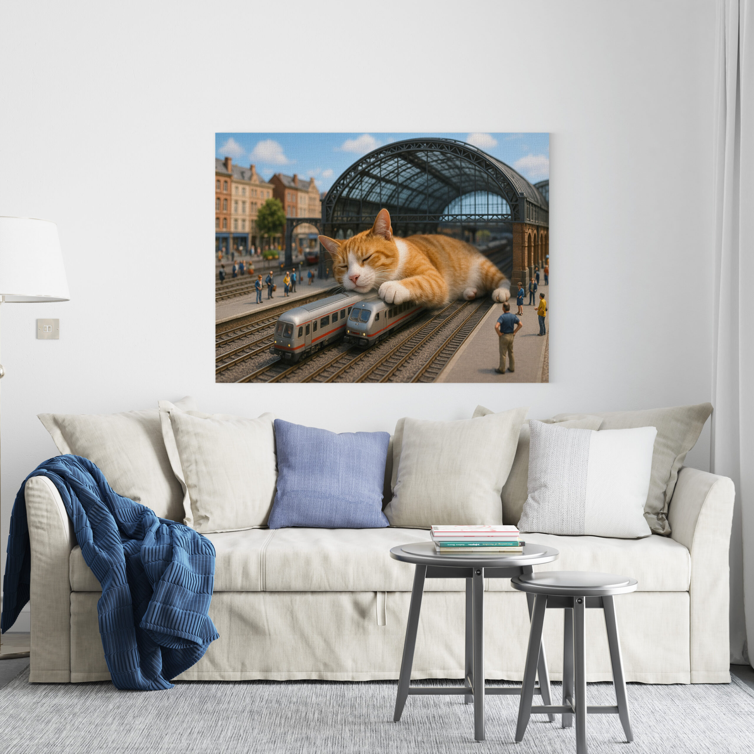 raxxa Canva: Heute Verspätung. Katze schläft auf der Eisenbahn - immagine 2