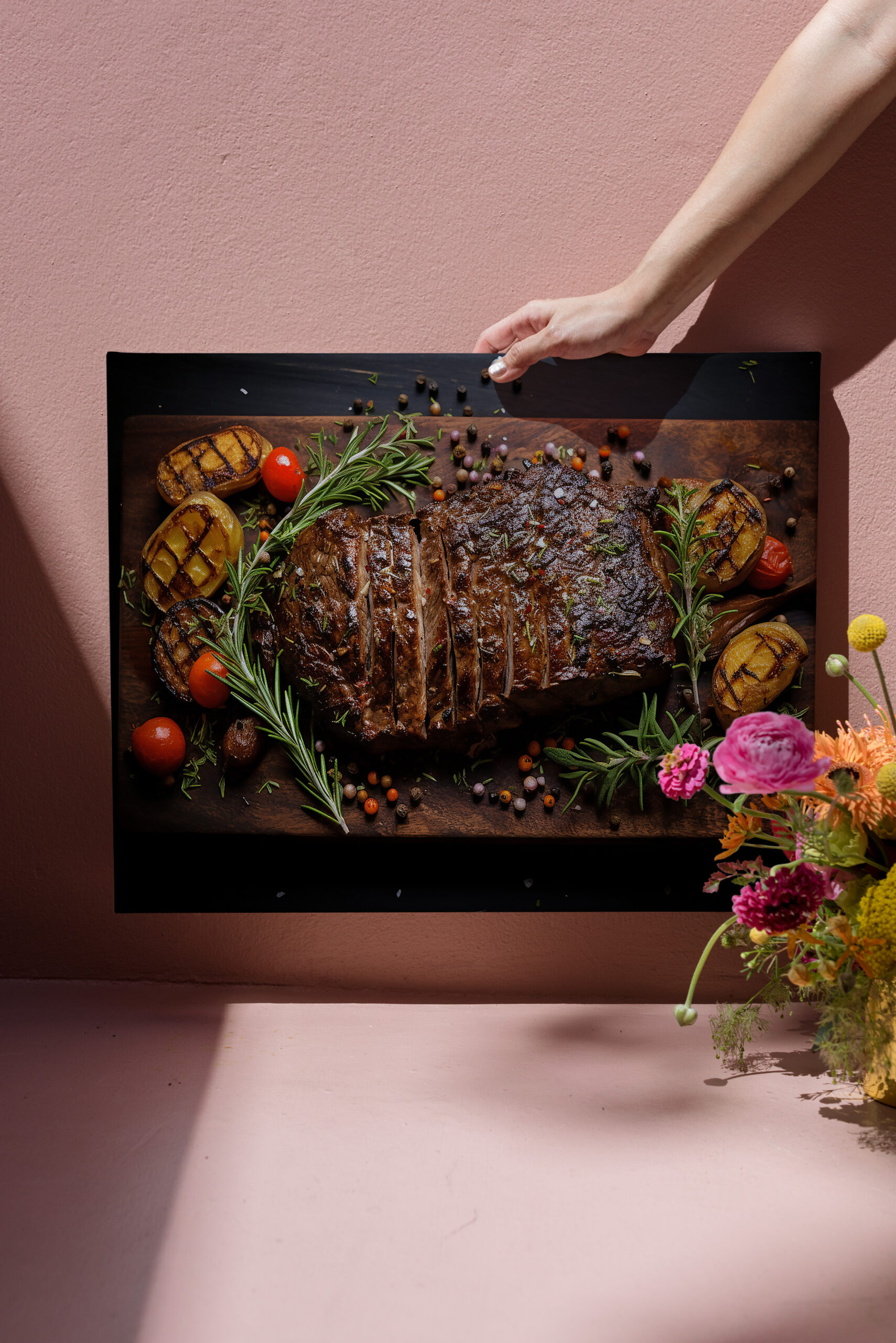 raxxa Canva: Arrangement eines leckeren Steak mit Rosmarin – Image 2