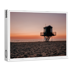 raxxa Premium-Puzzle: Wachturm am Strand