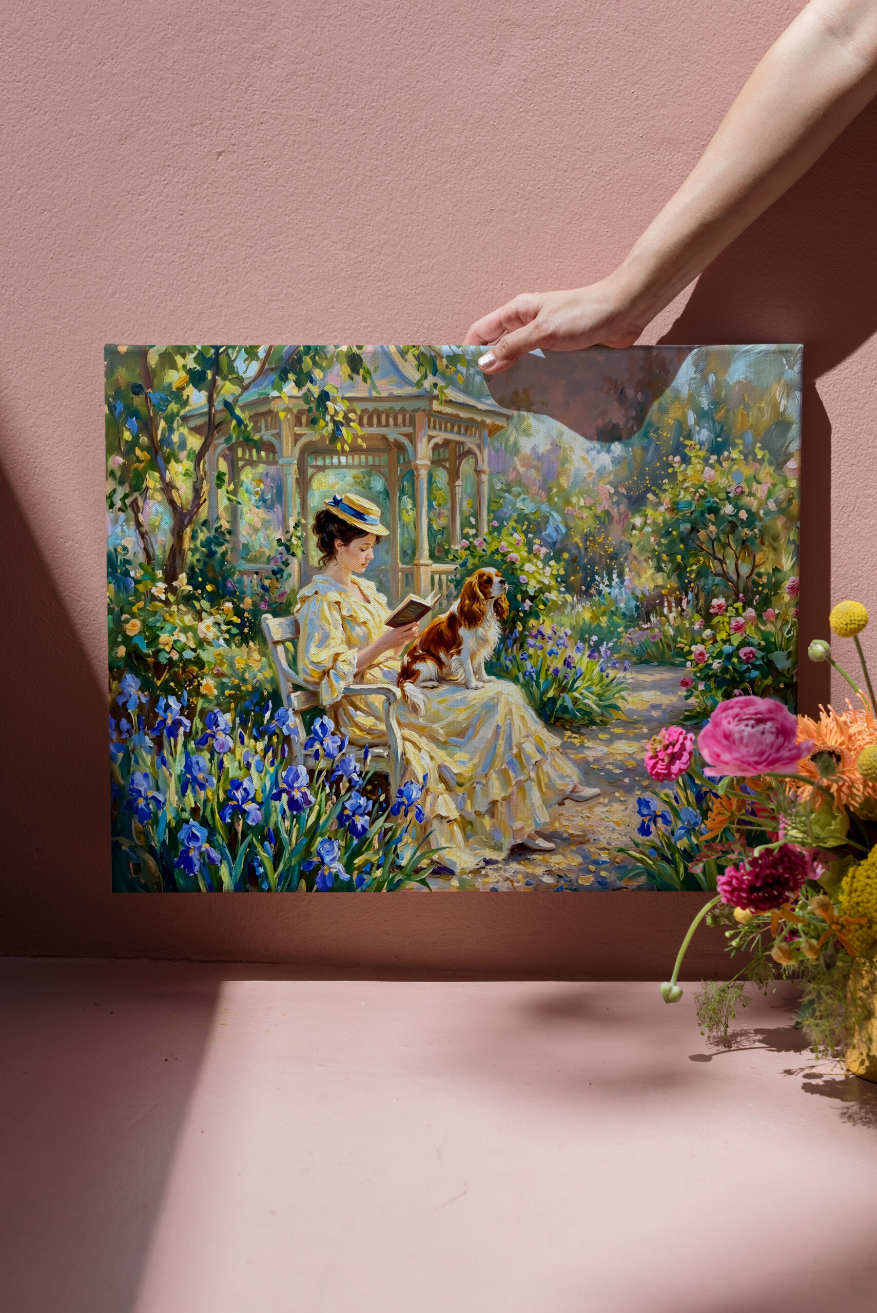 raxxa Canva: Woman Reading in Garden with Cavalier Spaniel – Bild 3