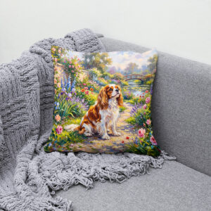 Kissen: Cavalier Spaniel in Summer Garden by Pond